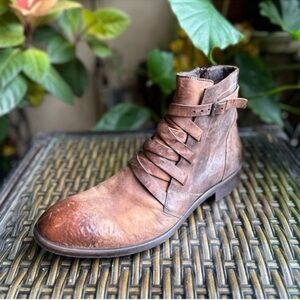 Jo Ghost men’s ankle boots